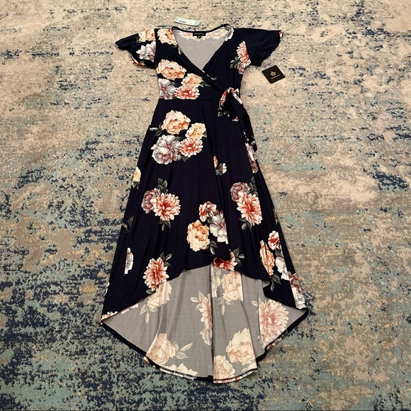 FORTUNE + IVY Dresses & Skirts - NWT FORTUNE + IVY Irene Faux Wrap Brushed Knit Hi Lo Maxi Dress - Size S